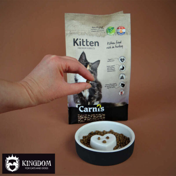 Carnis, natuurlijke, graanvrij kattenvoer voor kittens.