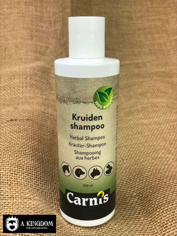 Carnis Kruiden shampoo voor gemiddelde vacht