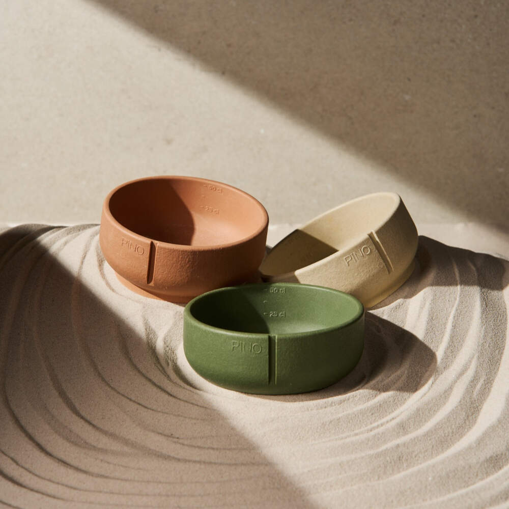 Pino Bowl Sandstone voer drinkbakken Salmon Terra, Owl Greice en Crocodile Green.