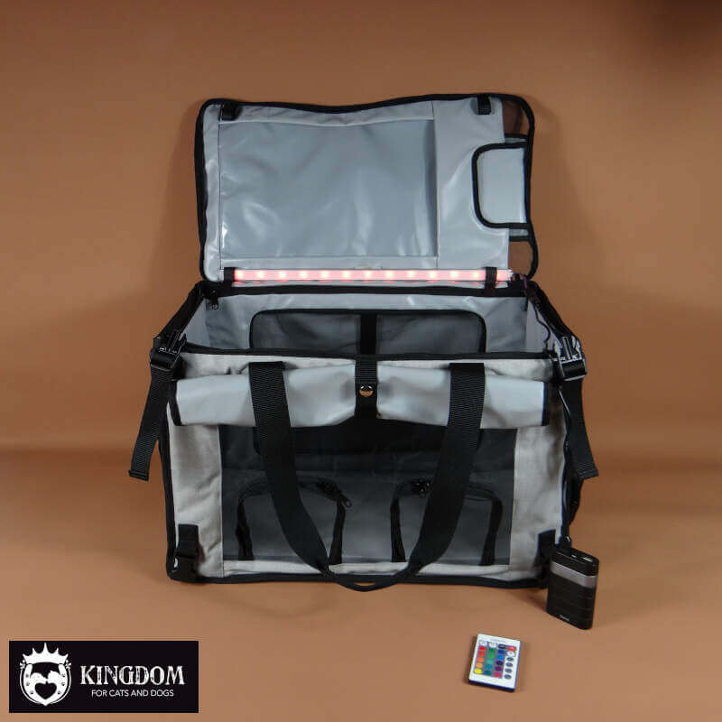 Mobiele verzorgingstas met ledstrip voor werklicht of rustgevend licht.